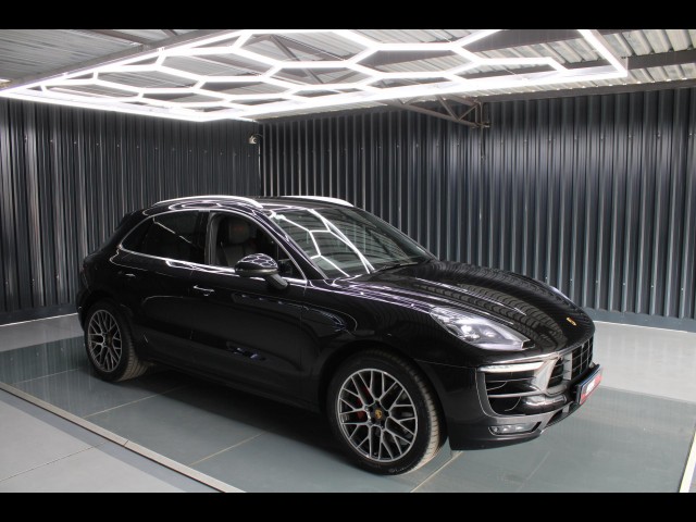 BUY PORSCHE MACAN 2017 GTS ONLY 76010KM, Struben Street Motors