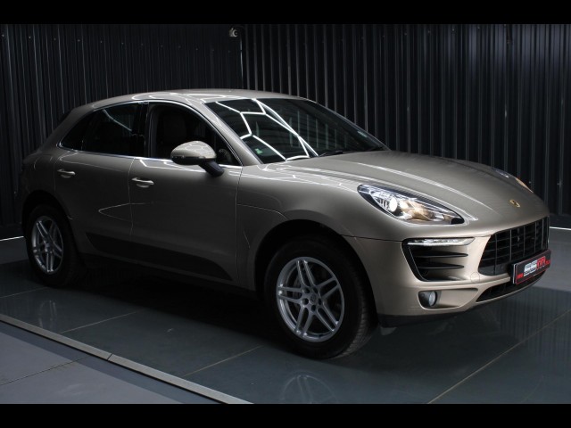 BUY PORSCHE MACAN 2014 S ONLY 134596KM FSH, Struben Street Motors
