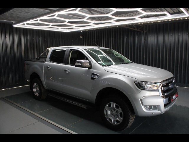 BUY FORD RANGER 2019 3.2TDCI XLT 4X4 A/T P/U D/C ONLY 38217KM, Struben Street Motors