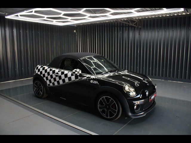 BUY MINI COOPER CONVERTIBLE 2013 COOPER JCW CONVERTIBLE AUTO ONLY 20299KM, Struben Street Motors