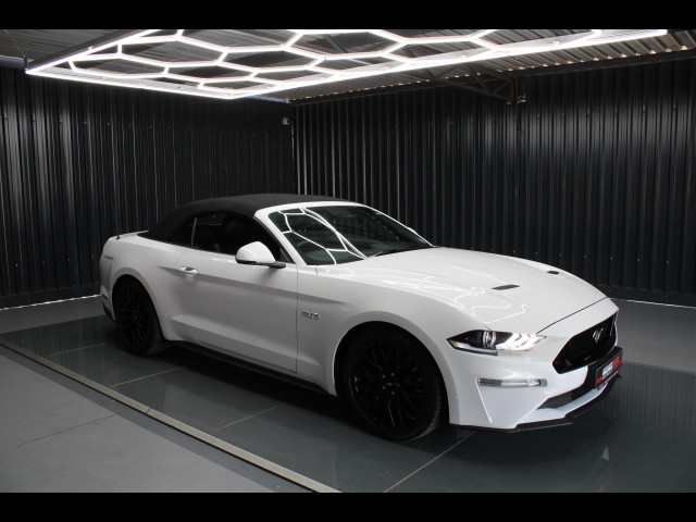 BUY FORD MUSTANG 2021 5.0 GT CONVERT A/T ONLY 30600KM FSH, Struben Street Motors