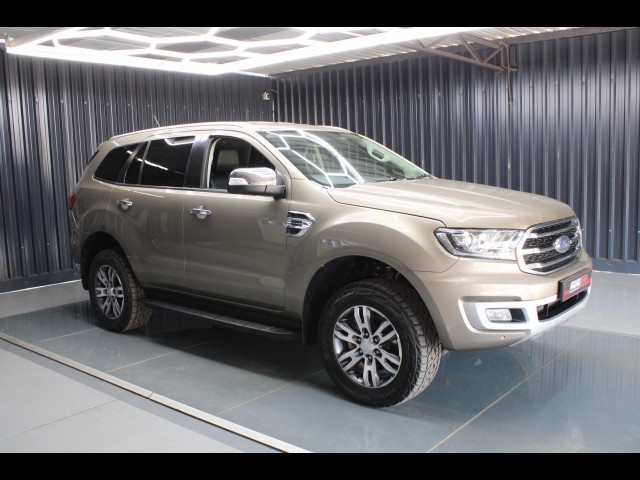 BUY FORD EVEREST 2020 2.0D XLT AUTO ONLY 112677KM FSH, Struben Street Motors