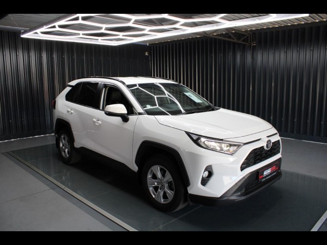 BUY TOYOTA RAV 4 2021 RAV4 2.0 GX CVT LEAHTER SEATS ONLY 54243KM FSH, Struben Street Motors