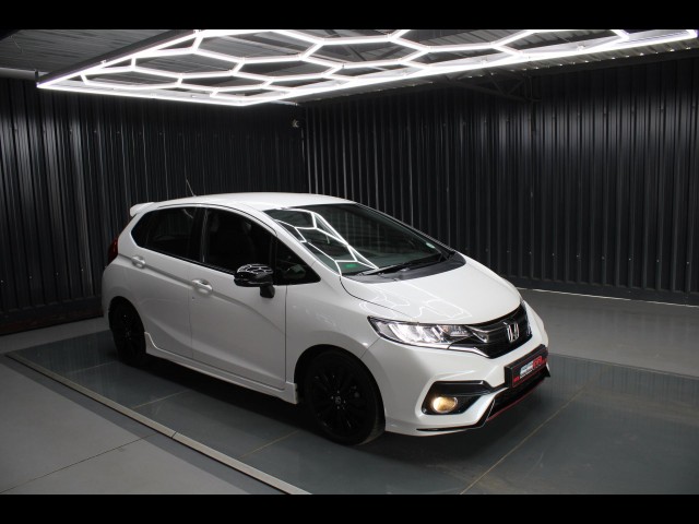 BUY HONDA JAZZ 2019 1.5 SPORT CVT ONLY 40151KM FSH, Struben Street Motors