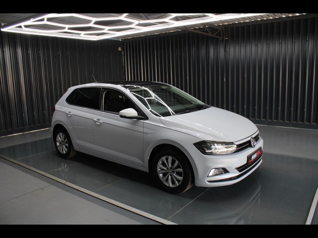 BUY VOLKSWAGEN POLO 2019 1.0 TSI COMFORTLINE PANORAMIC ROOF 1-OWNER ONLY 58977KM, Struben Street Motors