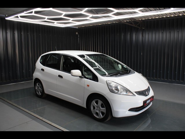 BUY HONDA JAZZ 2009 1.4I LX AUTO ONLY 160332KM, Struben Street Motors