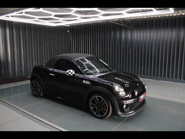 BUY MINI COOPER ROADSTER 2013 COOPER JCW CONVERTIBLE AUTO ONLY 20299KM, Struben Street Motors