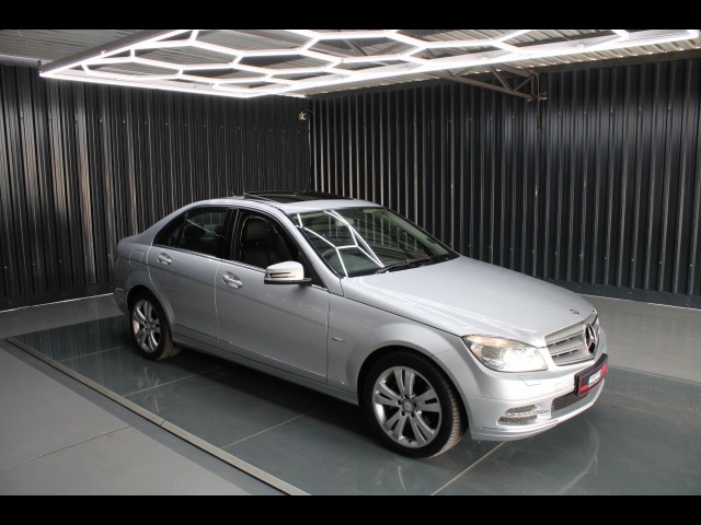 BUY MERCEDES-BENZ C CLASS SEDAN 2010 C220 CDI BE AVANTGARDE A/T SUNROOF 1-OWNER 65816KM FSH, Struben Street Motors