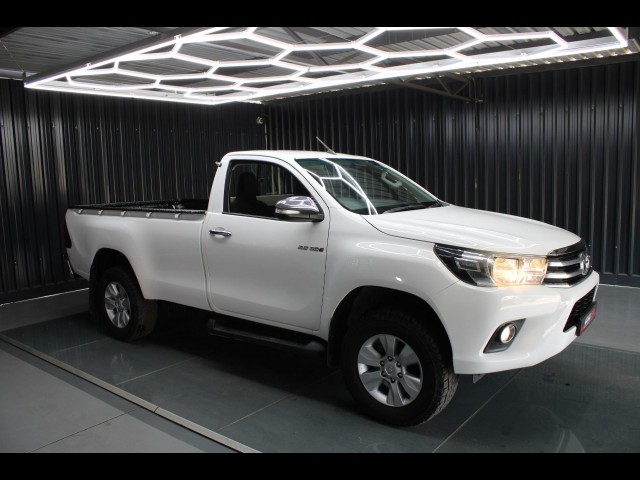 BUY TOYOTA HILUX 2016 2.8GD-6 RAIDER P/U S/C ONLY 171740KM, Struben Street Motors