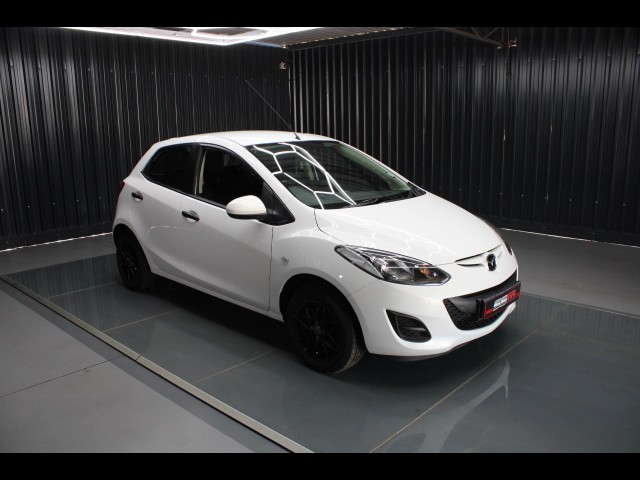 BUY MAZDA MAZDA 2 2015 1.3 ACTIVE 5DR ONLY 54070KM, Struben Street Motors