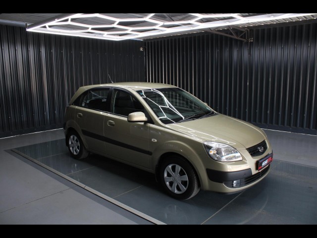 BUY KIA RIO 2006 1.4 HIGH 5DR 174826KM, Struben Street Motors