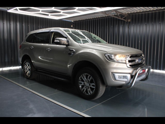 BUY FORD EVEREST 2017 2.2TDCI XLT AUTO 177486KM, Struben Street Motors