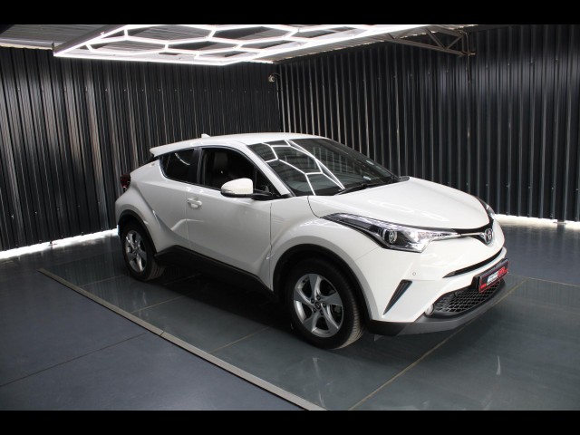 BUY TOYOTA C-HR 2017 1.2T PLUS CVT, Struben Street Motors