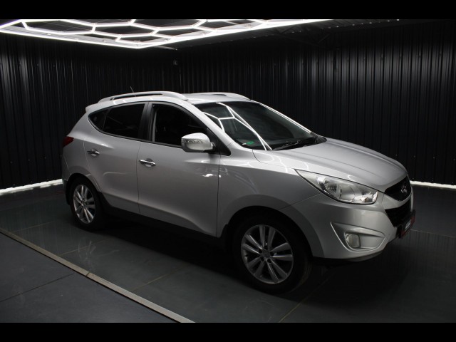 BUY HYUNDAI IX35 2011 2.0 GLS/EXECUTIVE A/T, Struben Street Motors