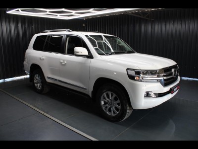 2020 Toyota Land Cruiser